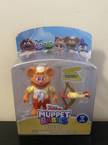 Fozzie Bow Arrow Disney Junior Muppet Babies Poseable 2.5" Figure New in Package Cover