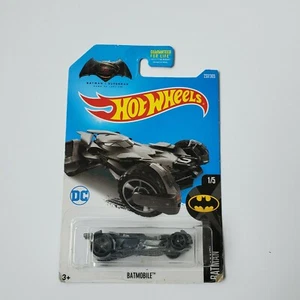 Hot Wheels BATMAN BATMOBILE 237/365 Dawn of Justice HW BATMAN NEW - 2015 1/5 - Picture 1 of 1