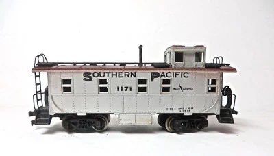 HO Guage AHM Southern Pacific Offset Cupola Caboose LOW SHIP COST - Image 1 of 4
