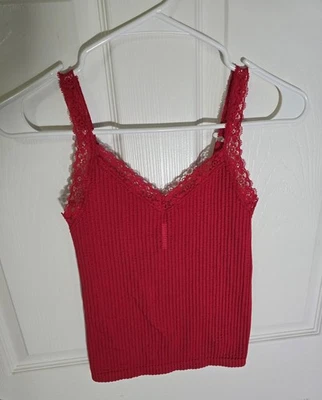 No Boundaries Stretchy Red Lace Juniors Spaghetti Tank Top Small - Image 1 of 4