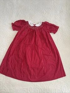 Bischöfe Kleid gesmokt rot Urlaub Herz bestickt Mädchen Größe 4T wunderschön - Bild 1 von 10
