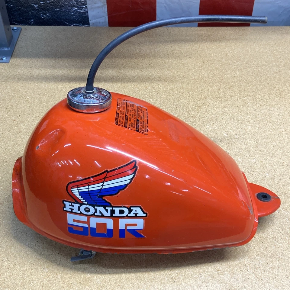 Original Honda Z50R Z 50 R Gas Fuel Tank - Изображение 1 из 4