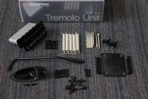 NUEVO Gotoh VT100 Stratocaster NEGRO 2 3/16 Trémolo Cuerpo Hardware Set Guitarra Strat - Imagen 1 de 4
