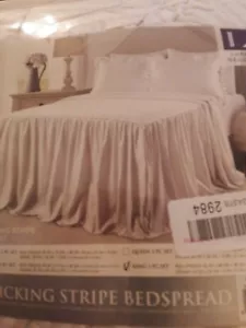Lush Decor Ticking Beige Stripe Bedspread King 3 pc set New In Openbag - Picture 1 of 2