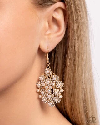 rose gold pearl earrings - Image 1 of 3