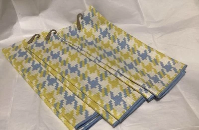 Juego de tres toallas de mano pata de gallo gofre verde/azul Foto 1 de 4