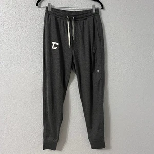 Vuori Sunday Jogginghose Herren klein grau Performance sportlich spitz zulaufendes Bein V416 - Bild 1 von 10