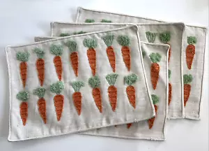 Easter Beaded Set of 4 Placemats Reversible Carrot 13 x 18" Easter New - Picture 1 of 6