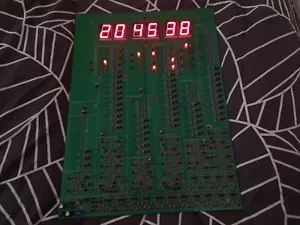 Mega Transistor Clock digital+binary 50x37cm Assembled Complete w/EU adapter - Picture 1 of 10