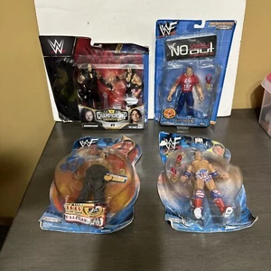 Lot of 4  Wrestling figures In Packages - Picture 1 of 10