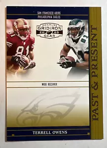 2005 Donruss Gridiron Gear Terrell Owens #PP20 passato e presente #/750 - Foto 1 di 3