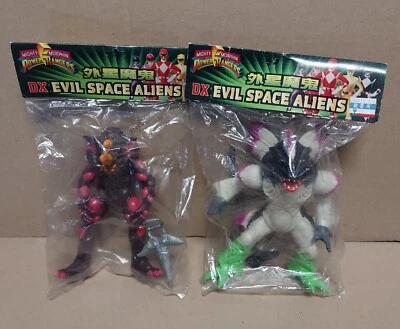 Power Rangers Evil Space Aliens Pirantis Head and Rhino Blaster Nuevo Bandai Foto 1 de 4