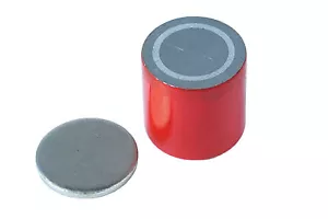 Pot Magnet 17.5mm dia 17.5mm High Threaded Taped Hole in Back Strong Pull M0108 - Picture 1 of 1