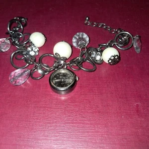 Ny And Company Charm Bracelet Watch Needs Battery - Picture 1 of 5