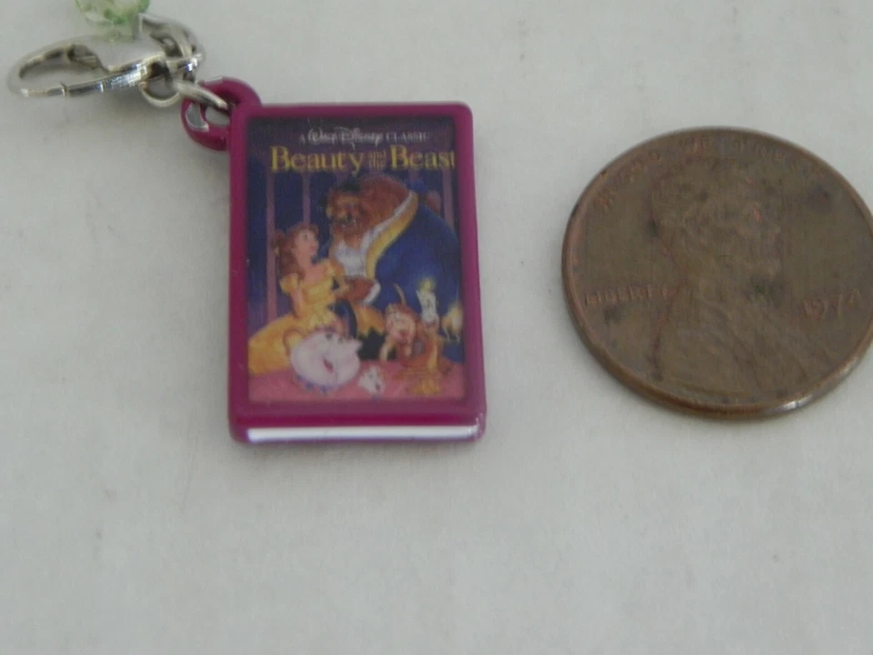 Disney Encantada en el Parque La Bella y la Bestia Libro Clip En Dije Foto 1 de 1