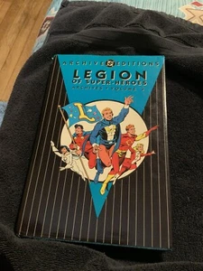 Legion of Super-Heroes : Archives : Volume 1 (Hardcover, 1991, Archive Editions) - Picture 1 of 2