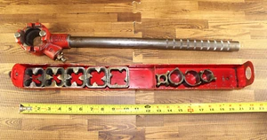 Craftsman NPT Ratcheting Pipe Threader 5 Die 4 Guide With Tray USA - Picture 1 of 15