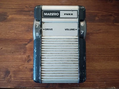 Maestro MFZ-1 模糊吉他效果器带电池盖。 — 第 1/4 张图片