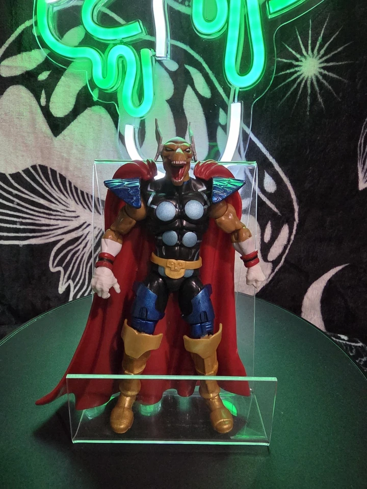 Hasbro Marvel Universe Beta-Ray Bill 3.75" 2011 - Image 1 of 3
