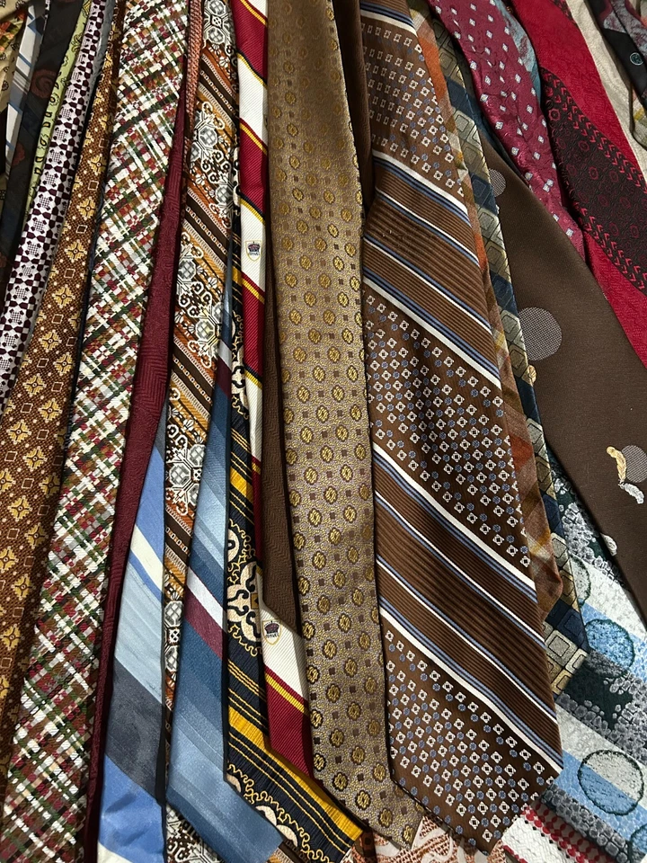 50 Pcs Neckties Lot Good Mix Wear Quilting Craft Cutter Lots - Image 1 of 4