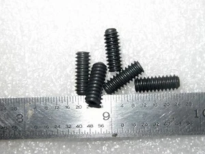 SET SCREW 10-24 X 1/2" CUP POINT BLACK OXIDE ALLOY STEEL - 50 pcs - Picture 1 of 1