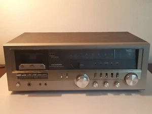 Vintage Lloyd's R743 Integrated Cassette Deck Recorder Player - Picture 1 of 4