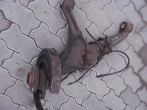 Achsschenkel links VW T5 2.5TDI Modell 2007 - Bild 1 von 1