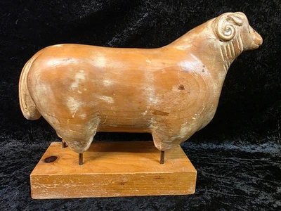 Escultura vintage Sarreid LTD esculpida em madeira carneiro animal ovelha arte popular ITÁLIA - Imagem 1 de 4