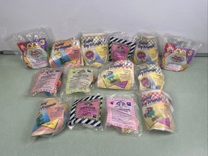 Lote de juguetes Happy Meal vintage de McDonald’s parche de repollo niños divertidos amigos Polly - Imagen 1 de 13
