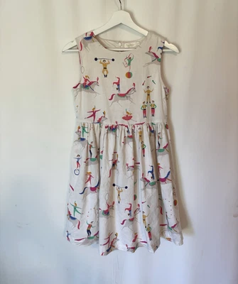 迷你紧身连衣裙 11 12 年马戏团印花白色及膝无袖 — 第 1/4 张图片