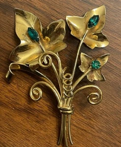 Vintage 1940’s Sterling Silver Green Rhinestone Gold Vermeil Floral Brooch Pin - Picture 1 of 8