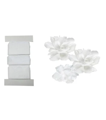 LITTLE B Pull Flowers ROSAS BLANCAS - 3 carretes / 2 yardas en total Foto 1 de 4