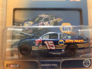2002 MICHAEL WALTRIP #15 NAPA MONTE CARLO NASCAR DIECAST 1:64 BLUE CAR ACTION - Bild 1 von 7
