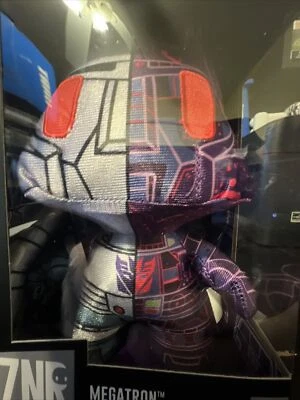 DZNR G1 Transformers Megatron Yume What’s Inside Edition 03 - Image 1 of 3