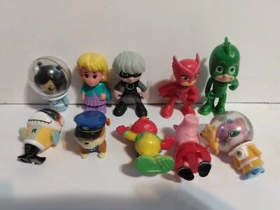 Mixed Lot of 10 figures Ryan's World PJ Masks Paw Patrol Elmo 2-3" inches tall - Image 1 of 4