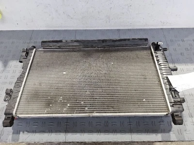 Chevy Malibu 2013 radiador 2,5 L AT Foto 1 de 4