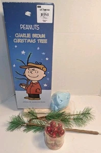 Charlie Brown Christmas Tree Peanuts 24" Holiday Decoration 2019 New Open Box - Picture 1 of 6