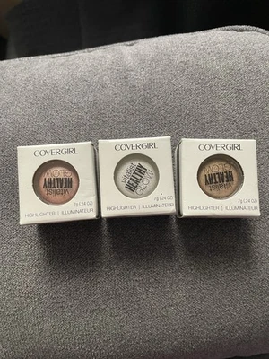 Lot Of 2 COVERGIRL Vitalist Healthy Glow Highlighter, SUNDOWN, .24 oz - Image 1 of 2