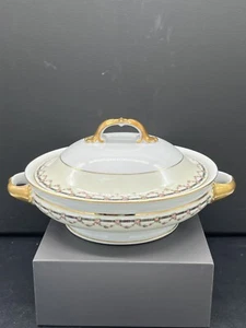 H & Co Heinrich Vegetable Serving Covered Dish Bowl Pink Rose Garland Bavaria - Picture 1 of 18