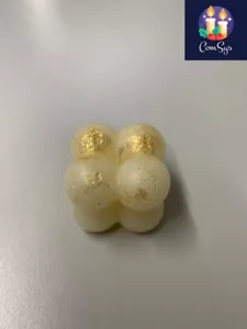 Vela burbuja dorada cera de soja vegana sin parafina mini vela única apuñalada a mano #31 - Imagen 1 de 4