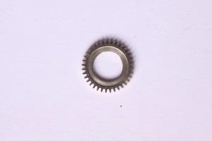 Longines 280 281 284 285 part 420 Roue couronne Crown wheel Rocchetto corona NOS - Picture 1 of 1