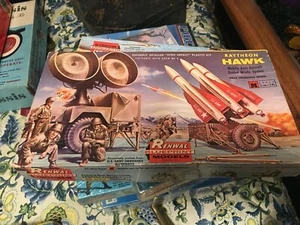 Renwal Original Issue Hawk System in Grid Box - Picture 1 of 3