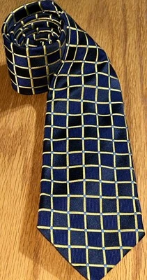 Corbata vintage Turnbull & Asser London para hombre azul marino con rejillas amarillas a cuadros Foto 1 de 4