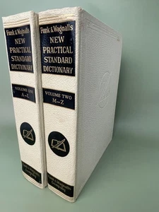 Funk Wagnalls New Practical Standard Dictionary Volume One and Two English Book - Foto 1 di 13