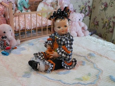 Antique Composition & Cloth Effanbee 22" Very Nice Composition HALLOWEEN Ready! - Image 1 of 4