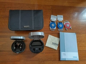 Siemens Pure Charging Dock and replacement hearing devices - Picture 1 of 4