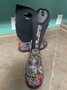 Women’s BOGS Classic Tall MAY FLOWERS Boots Size 12 (CON84) - Picture 1 of 6