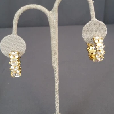 Pendientes de aro de moda firmados por J Crew para mujer en tono dorado con detalles de cristal Foto 1 de 4