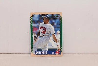 1995 Score - Dave Winfield #80 - Image 1 of 2