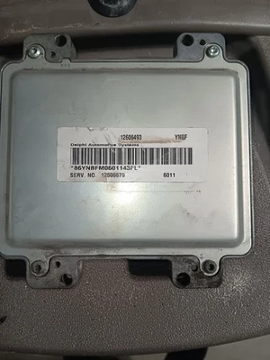 2005-2006 GMC envoy chevy trailblazer 5.3L ECM ECU Computer 12606493 OEM - Image 1 of 2